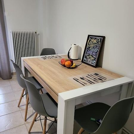 Great Apartment In Veria Esterno foto